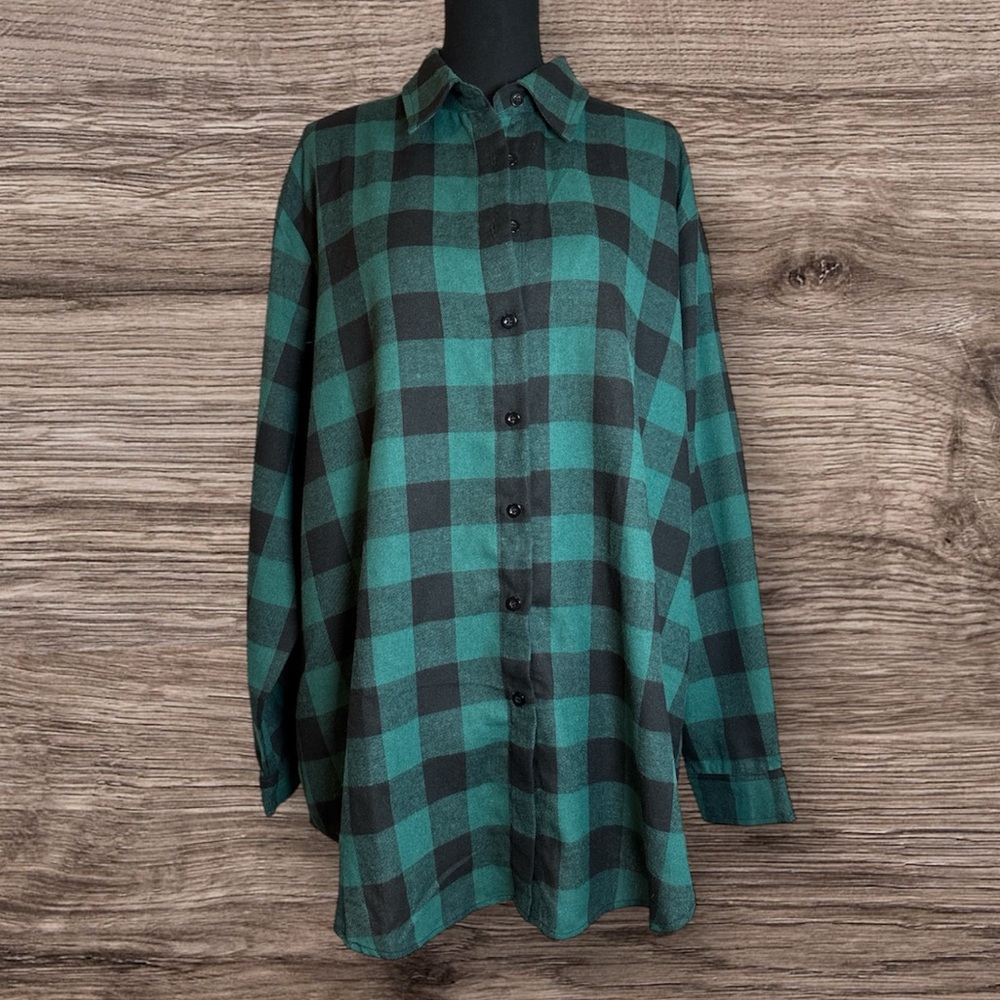 In’voland Green and Black Plaid Checkered Top Plus Size 20W